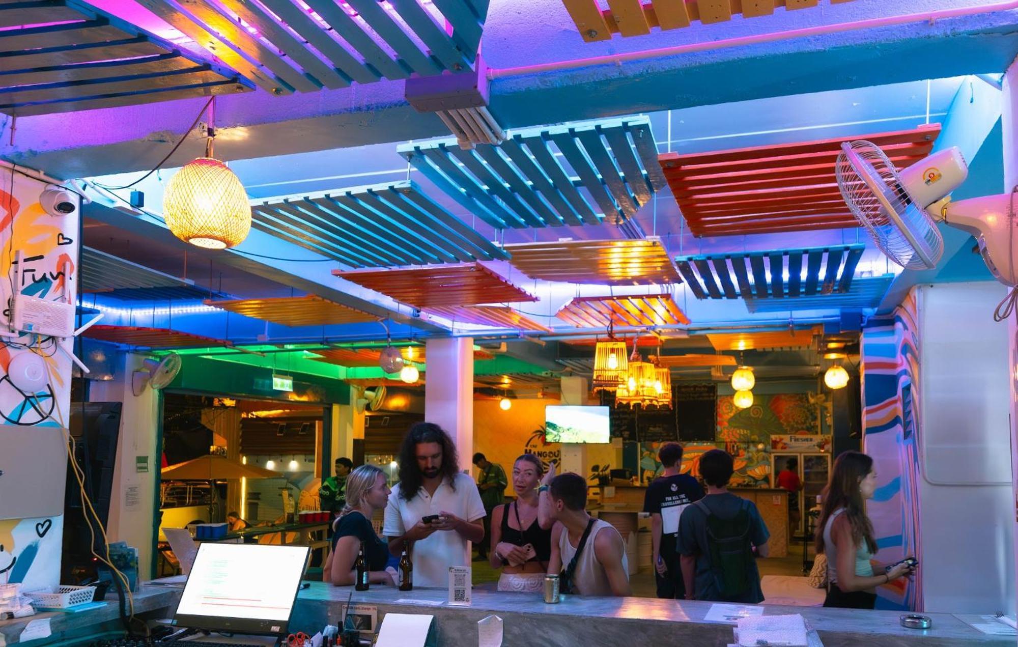 The Hangout Hostel Ao Nang Exteriér fotografie